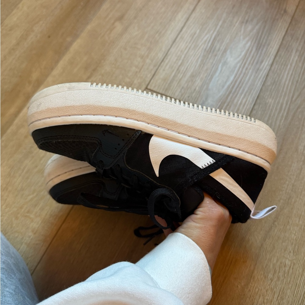 Nike Black and White Platform Sneakers - Picture 6 of 7